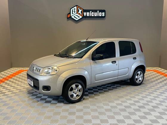 FIAT UNO 1.0 EVO VIVACE 8V FLEX 4P MANUAL